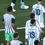 argentina-vira-as-costas-para-a-espanha-durante-entrega-da-taca