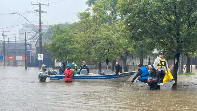 defesa-civil-alerta-para-risco-muito-alto-de-inundacao-no-rs