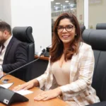 delma-freitas-solicita-melhorias-na-iluminacao-do-aureny-ii