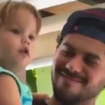 no-colo-de-ze-felipe,-filho-e-incentivado-a-dizer-“pau”-e-gera-revolta