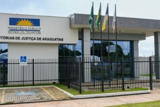 a-pedido-do-ministerio-publico-do-tocantins,-policiais-penais-investigados-por-ligacao-com-esquema-criminoso-sao-afastados-em-araguatins
