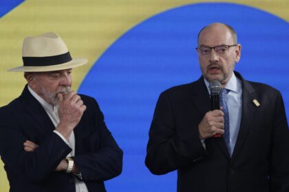 ao-lado-de-lula,-ricardo-couto-anuncia-apoio-do-governo-federal-para-ampliar-atendimento-no-hospital-pedro-ernesto