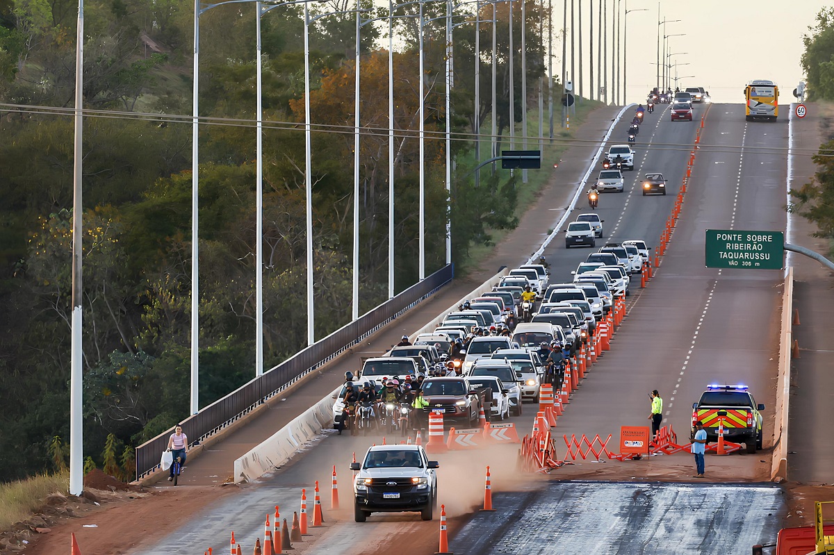 agentes-da-semobt-participam-de-acao-integrada-e-garantem-agilidade-no-transporte-de-equipe-de-transplantes-em-palmas