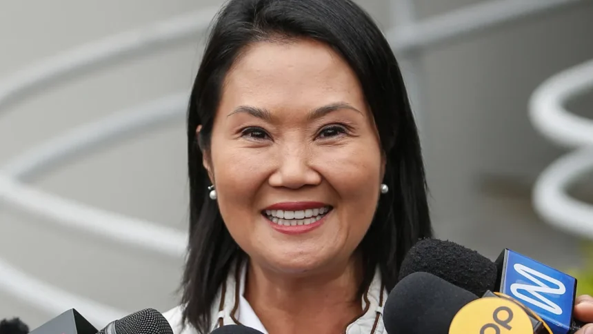 keiko-toma-posse-no-peru-e-fala-em-usar-forcas-armadas-para-combater-crime