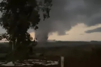 tornado-atinge-cidades-do-rio-grande-do-sul-e-deixa-feridos