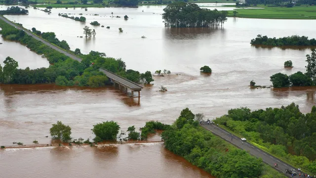 aumenta-para-206-o-numero-de-cidades-atingidas-pelas-chuvas-no-rs
