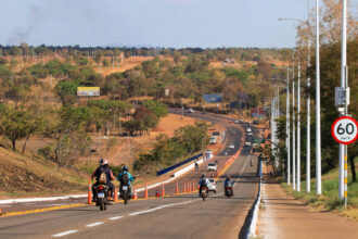 prefeitura-conclui-pavimentacao-de-obra-na-avenida-siqueira-campos-e-libera-trafego-em-todas-as-faixas