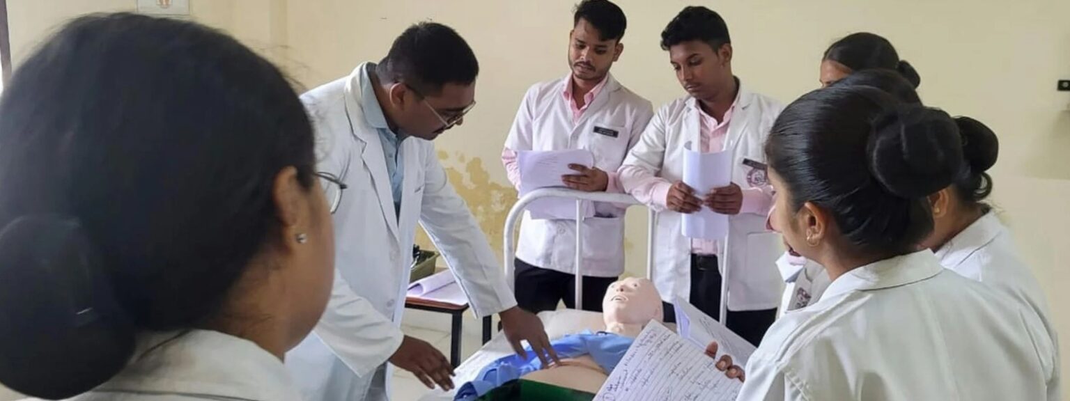 mpto-recomenda-ampla-reestruturacao-do-curso-de-medicina-da-unirg