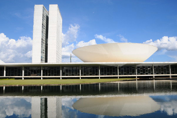 projeto-obriga-detalhar-composicao-do-preco-dos-combustiveis-na-nota-fiscal
