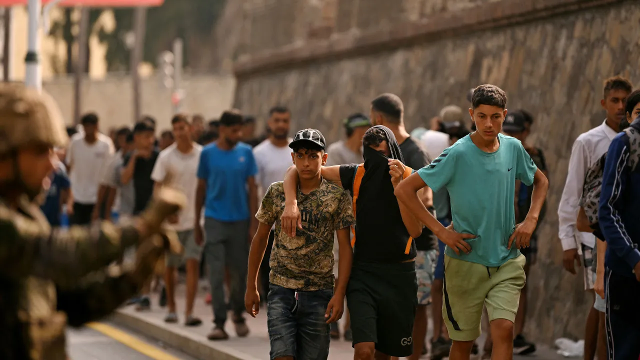 cerca-de-69,5-mil-migrantes-estao-retornando-a-marrocos-vindos-de-ceuta