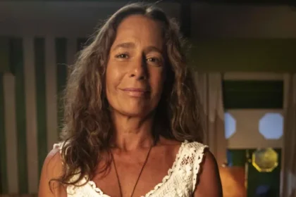 andrea-beltrao-passa-por-cirurgia-no-pe-e-ficara-seis-semanas-sem-poder-pisar-no-chao