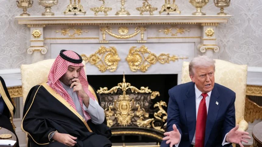 trump-anuncia-suspensao-de-ataques-apos-perspectiva-de-novo-acordo