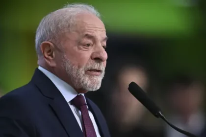vou-levar-a-questao-da-defesa-nacional-e-as-terras-raras-muito-a-serio-no-4o-mandato,-diz-lula