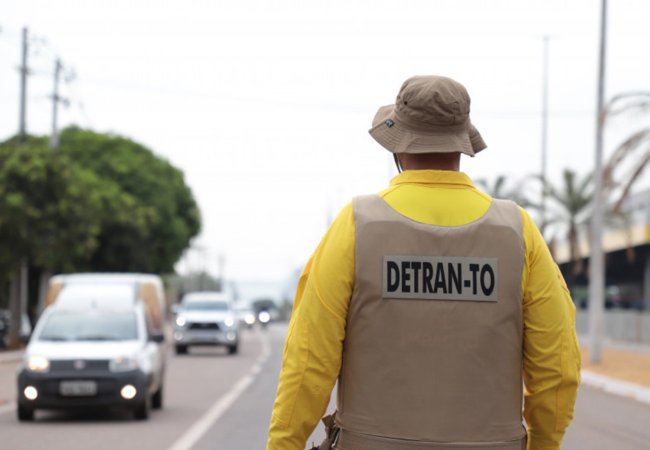 estado-e-condenado-a-pagar-r$-15-mil-de-indenizacao-apos-agente-de-transito-jogar-spray-de-pimenta-em-motociclista