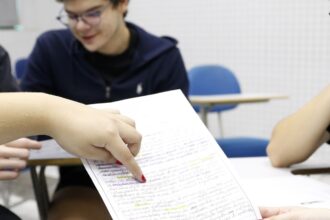 encceja-2026:-alunos-ja-podem-consultar-cartilha-de-redacao
