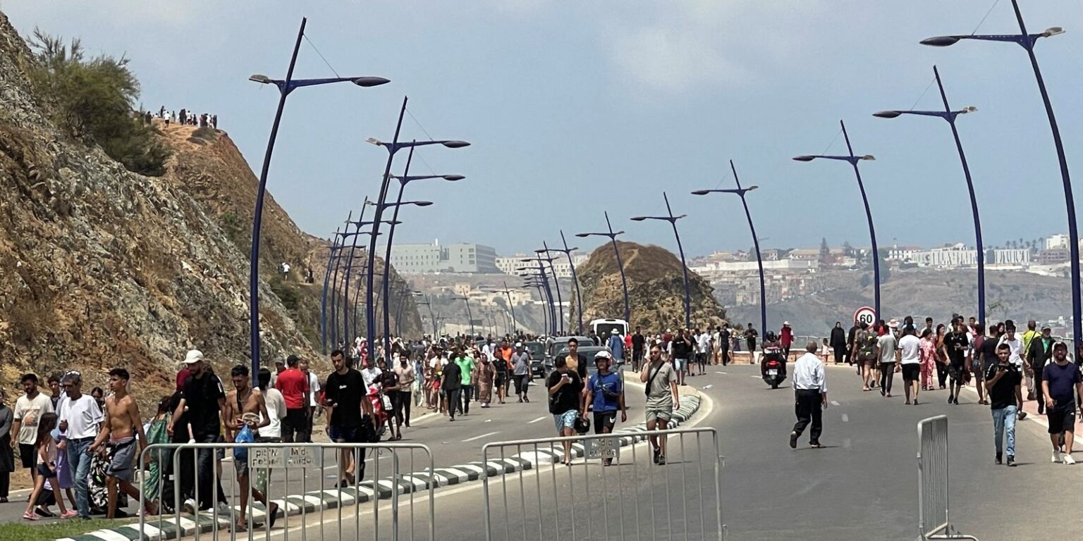 especialistas-divergem-sobre-anuencia-de-marrocos-em-migracao-a-ceuta