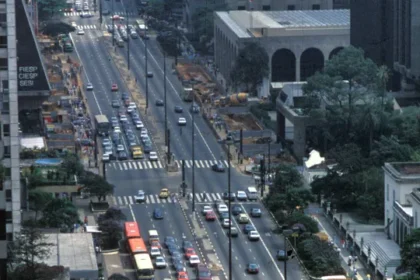 rodizio-de-veiculos-e-suspenso-em-sp-nesta-terca-(4)-por-causa-de-greve-de-ferroviarios