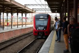 ferroviarios-de-sp-confirmam-greve-por-tempo-indeterminado-em-tres-linhas-a-partir-de-terca-(4)