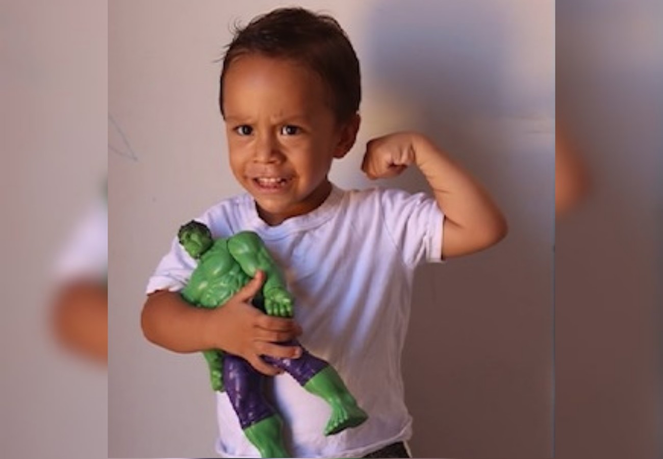 mostra-menino-de-tres-anos-se-recusando-a-ir-para-casa-do-pai-antes-de-morrer:-‘ele-me-bate’