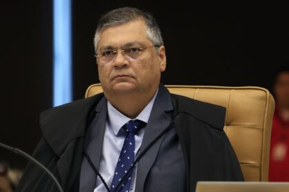 flavio-dino-autoriza-novo-inquerito-da-pf-para-investigar-lulinha