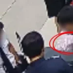 video-mostra-piloto-flagrado-com-70-mil-comprimidos-de-ecstasy-em-jacarta