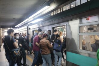 termina-a-greve-nas-linhas-de-trens-em-sao-paulo