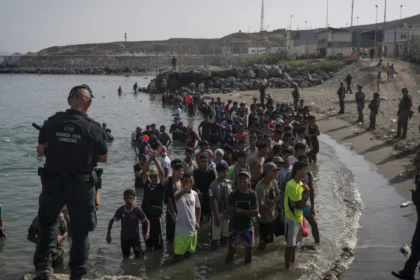 apos-‘crise-migratoria’,-politicos-querem-tirar-de-marrocos-sede-da-copa