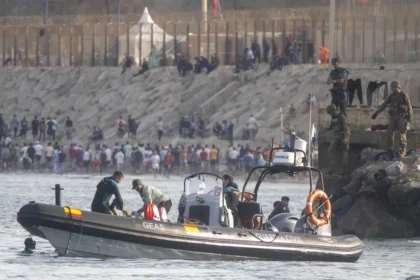 espanha-faz-forca-tarefa-para-identificar-e-enterrar-imigrantes-mortos-em-ceuta