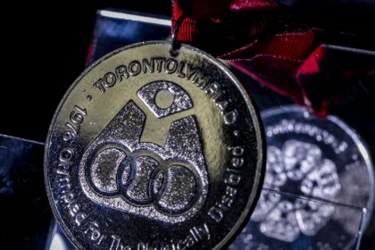 familiares-celebram-legado-de-primeira-medalha-paralimpica-do-brasil