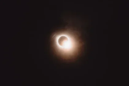 planeia-ver-o-eclipse-solar?-eis-as-4-apps-que-deve-ter-no-celular