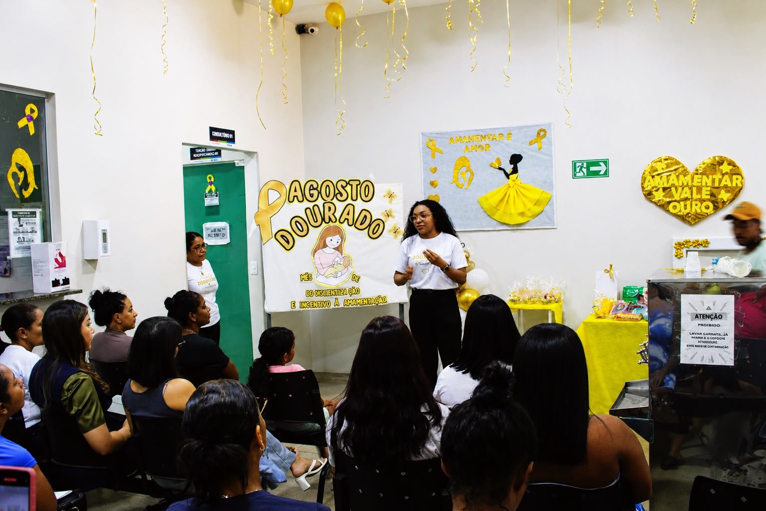 unidade-de-saude-promove-acao-sobre-agosto-dourado-e-agosto-lilas-para-gestantes-e-mulheres-da-comunidade