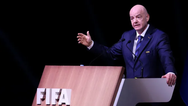 infantino-bancou-curso,-promoveu-e-demitiu-suposta-amante