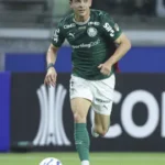 r$508m:-titular-do-palmeiras-recebe-oferta-para-deixar-o-clube