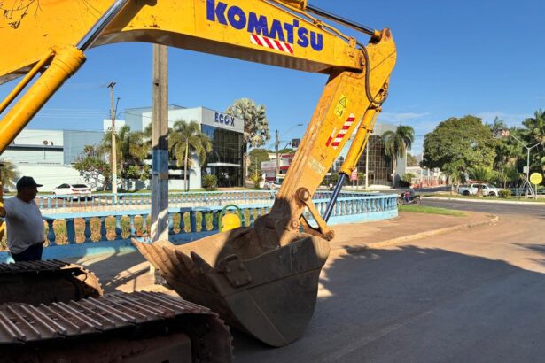 prefeitura-de-gurupi-inicia-obras-de-drenagem-na-travessia-da-avenida-ceara-sobre-o-corrego-mutuca