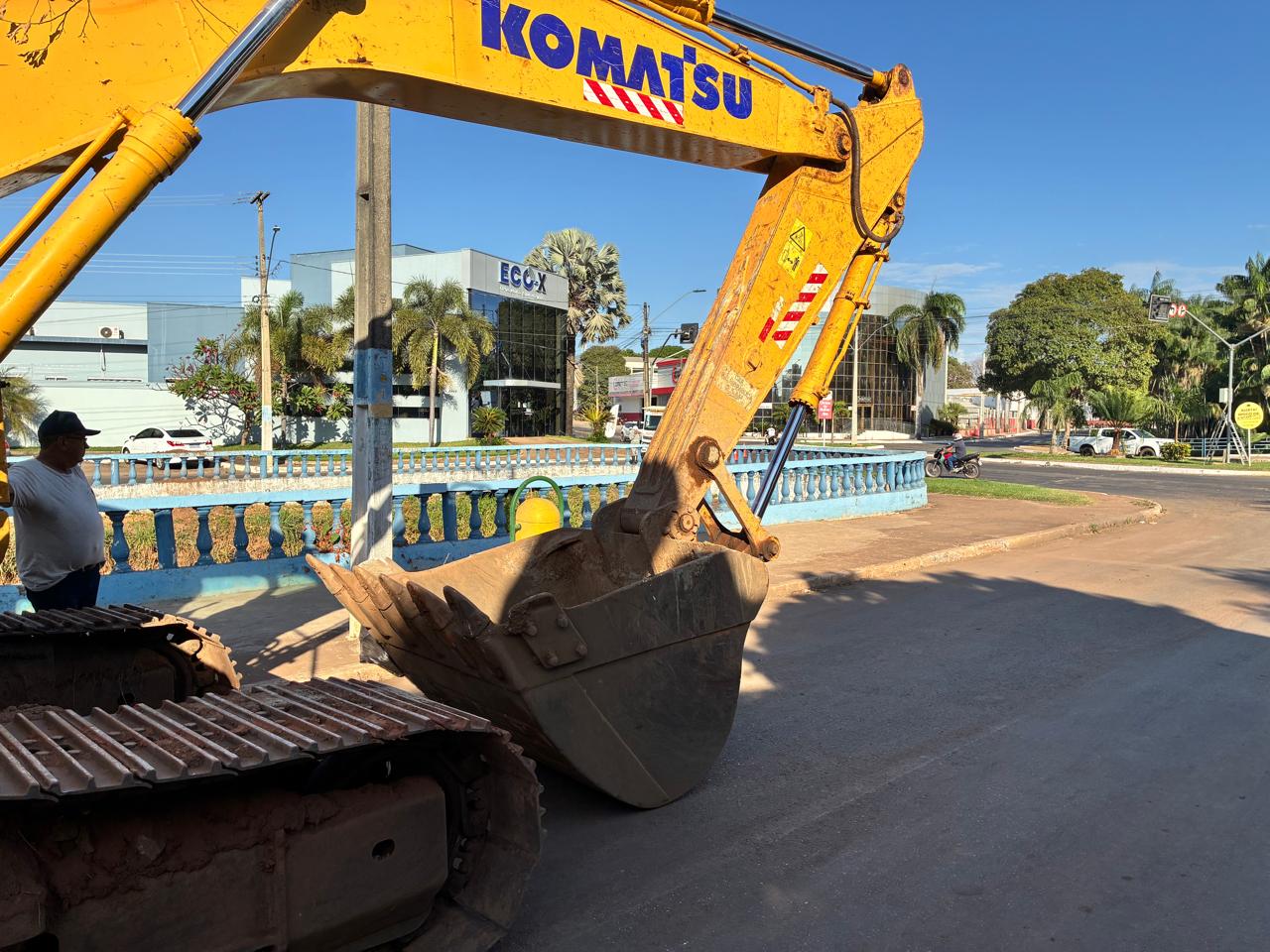 prefeitura-de-gurupi-inicia-obras-de-drenagem-na-travessia-da-avenida-ceara-sobre-o-corrego-mutuca