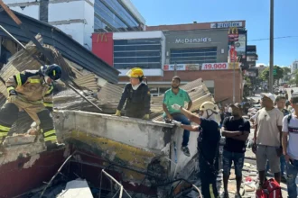 sobe-para-132-o-numero-de-mortos-apos-terremoto-de-7,4-na-colombia