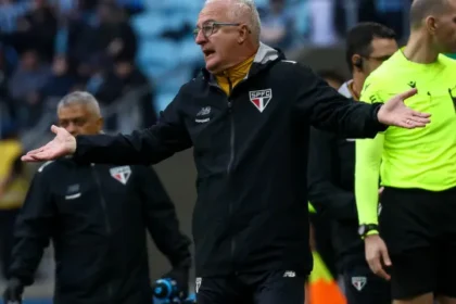 dorival-aponta-atuacao-‘confiavel’-do-sao-paulo-em-la-paz-e-confia-na-classificacao-no-morumbis