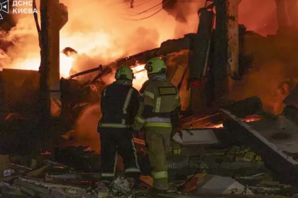 ataques-de-russia-e-ucrania-deixam-mortos,-incluindo-crianca-de-8-anos