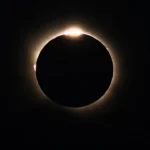eclipse-solar-foi-presenciado-na-russia,-espanha,-groenlandia,-islandia-e-em-parte-de-portugal