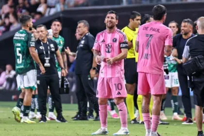 messi-volta-apos-morte-do-pai,-mas-inter-miami-perde-e-cai-na-leagues-cup
