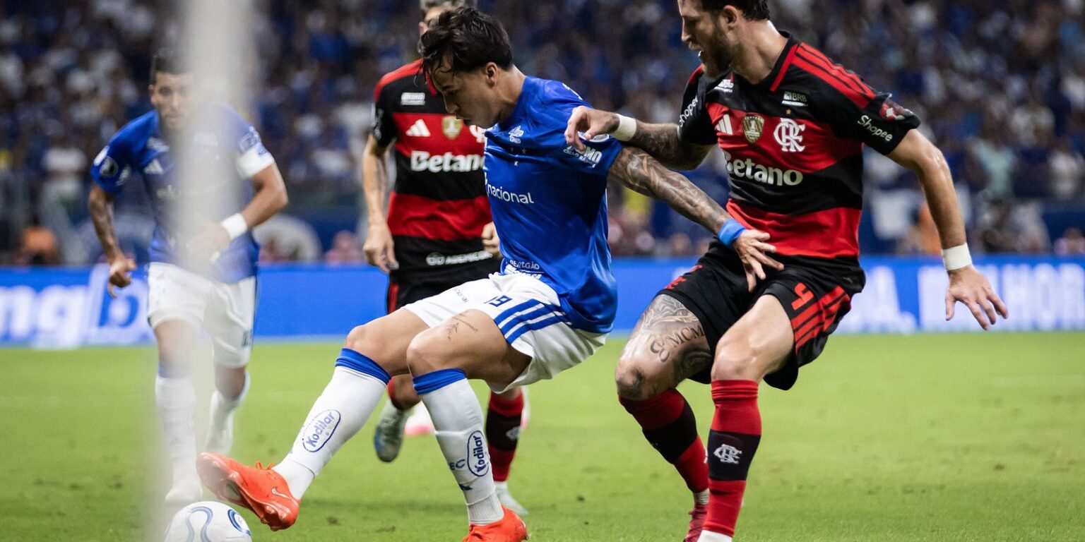 cruzeiro-e-flamengo-empatam-pelas-oitavas-de-final-da-libertadores