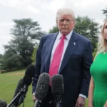 trump-perde-uma-peca-chave:-a-dificil-sucessao-de-karoline-leavitt