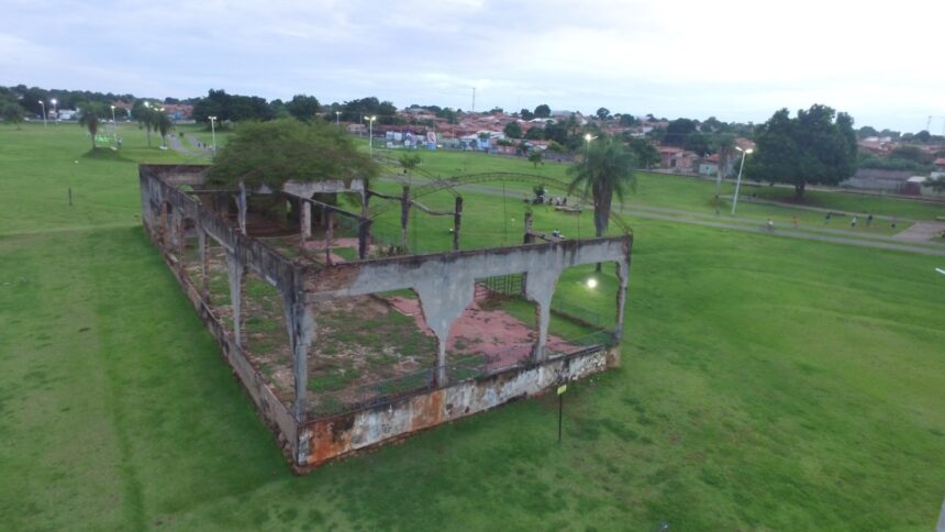 prefeitura-inicia-procedimentos-para-tombamento-historico-das-ruinas-da-antiga-fabrica-localizadas-no-parque-cimba