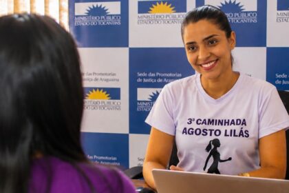 mpto-participa-de-acao-do-agosto-lilas-com-atendimento-e-orientacao-a-mulheres-em-araguaina