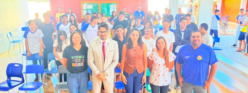 mpto-e-prefeitura-de-araguacu-promovem-palestras-sobre-genero-e-violencia-contra-a-mulher-para-estudantes