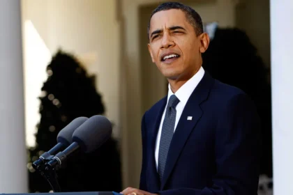 barack-obama-vai-apresentar-podcast-sobre-livros-que-marcaram-sua-vida