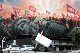 estados-unidos-ameacam-ira-com-isolamento-economico-“sem-precedentes”