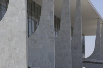 governo-abre-processo-de-reciprocidade-contra-tarifas-dos-eua