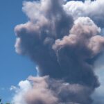 erupcao-do-etna-prolonga-fechamento-de-aeroporto-na-sicilia