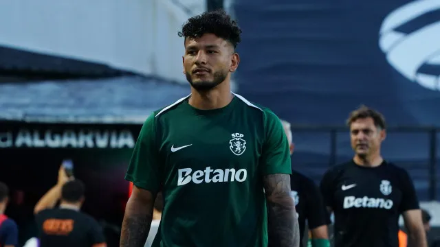 barcelona-mira-luis-suarez-como-plano-b-para-reforcar-o-ataque